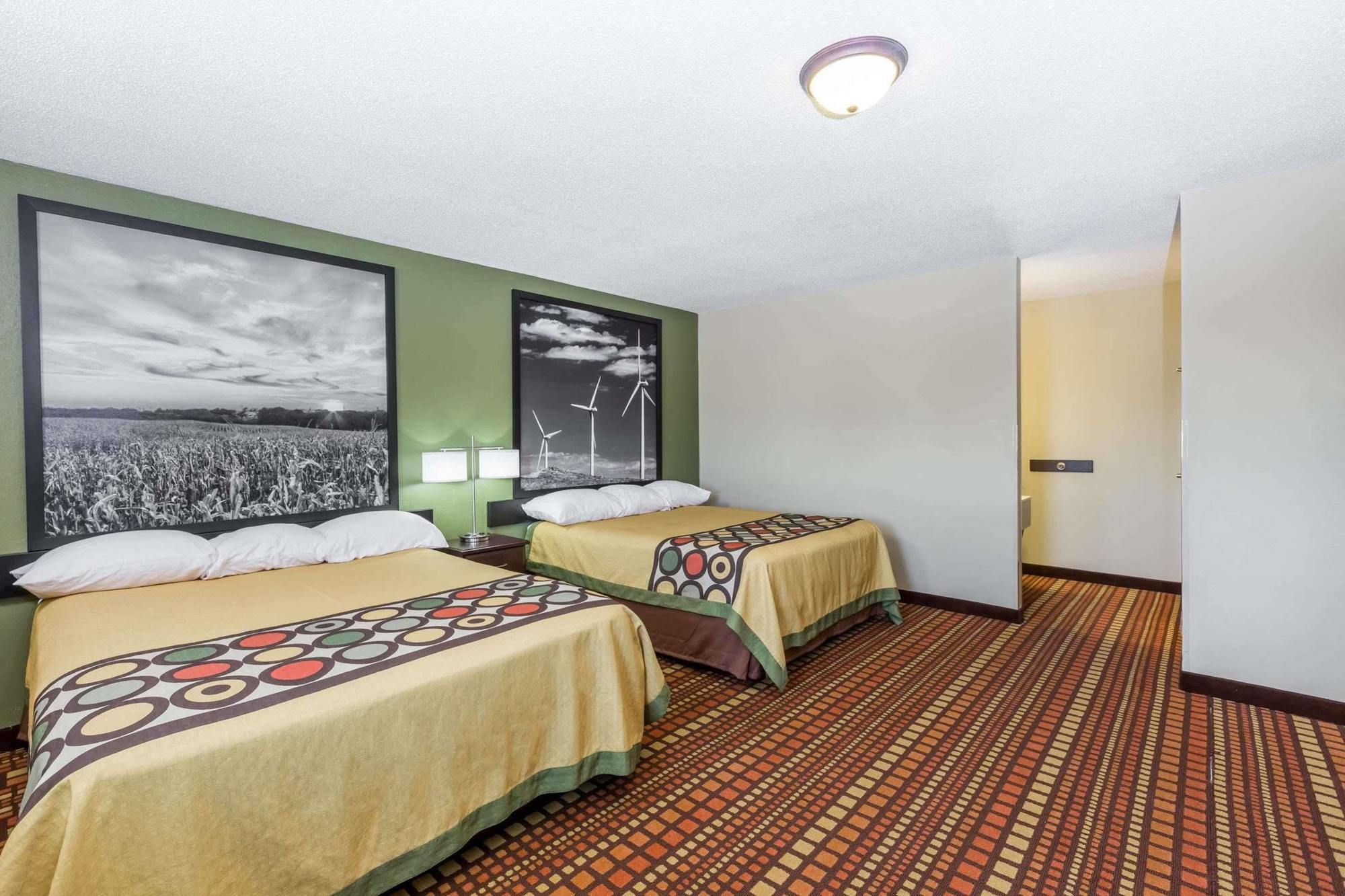 ホテル Super 8 By Wyndham Adair Ia エクステリア 写真